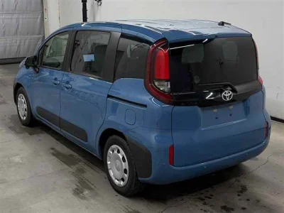 Toyota Sienta