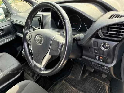 Toyota Esquire