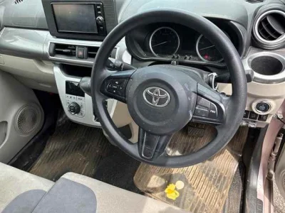 Toyota Pixis Joy