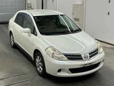 Nissan Tiida Latio