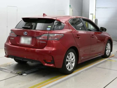 Lexus CT200h