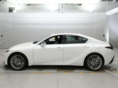 Lexus IS300h