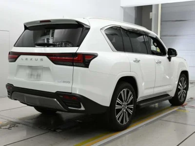 Lexus LX