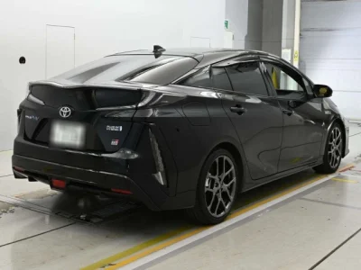 Toyota Prius PHV