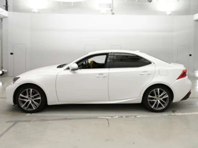 Lexus IS300