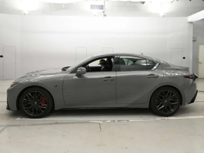 Lexus IS500