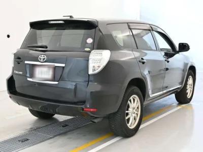 Toyota Vanguard