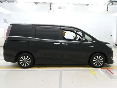 Toyota Esquire