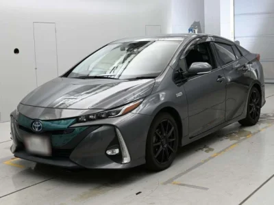 Toyota Prius PHV