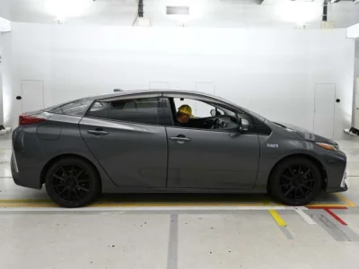 Toyota Prius PHV