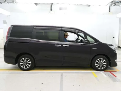 Toyota Esquire