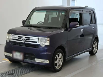 Toyota Pixis Space