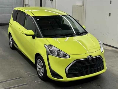 Toyota Sienta