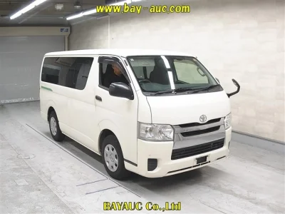 Toyota RegiusAce