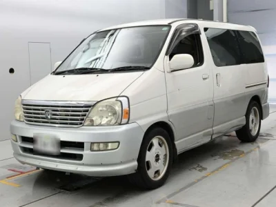 Toyota Hiace Regius