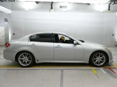 Nissan Skyline