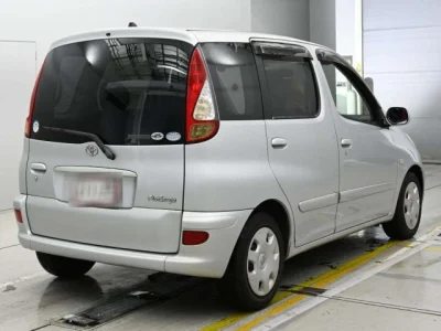 Toyota Funcargo