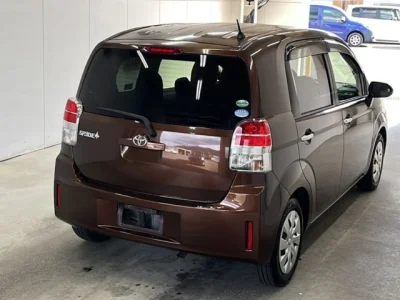Toyota Spade