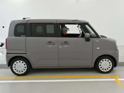 Suzuki Wagon R Smile