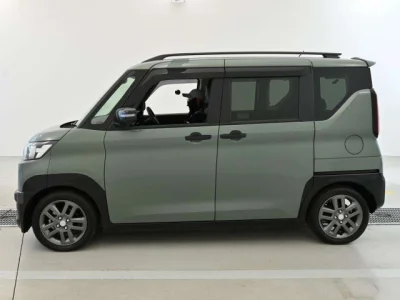 Mitsubishi Delica Mini