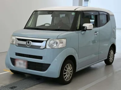 Honda N-Box Slash