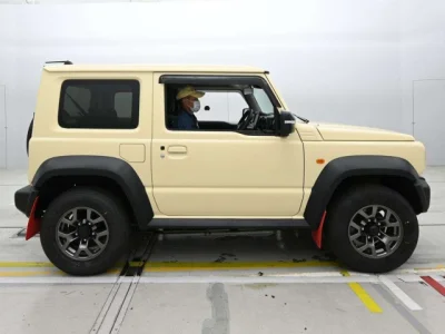 Suzuki JIMNY SIERRA
