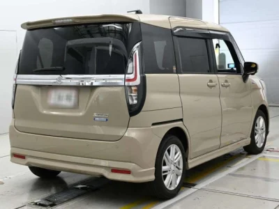 Suzuki Solio