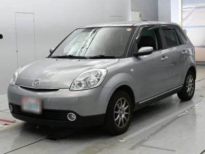 Mazda Verisa