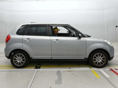Mazda Verisa