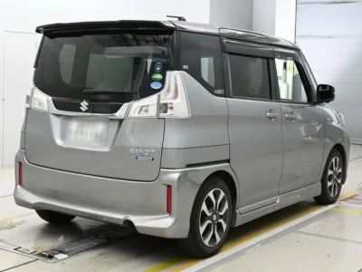 Suzuki Solio