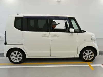Honda N BOX PLUS