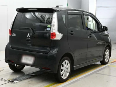 Mitsubishi EK CUSTOM