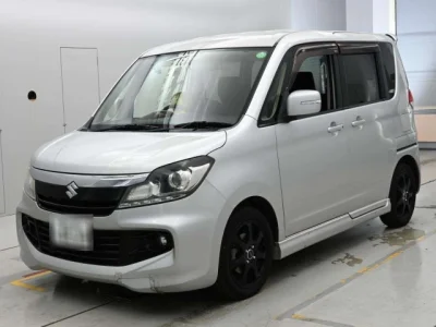 Suzuki Solio