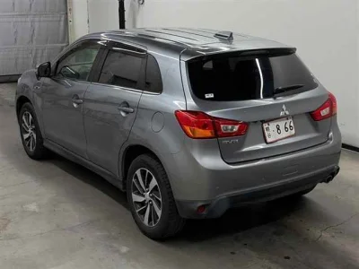 Mitsubishi RVR