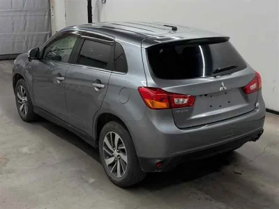 Mitsubishi RVR