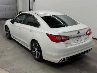 Subaru LEGACY B4