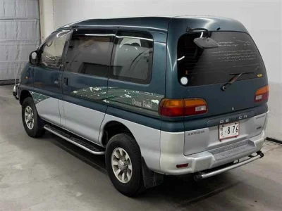 Mitsubishi Delica