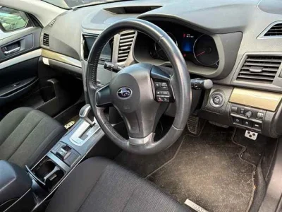 Subaru LEGACY B4