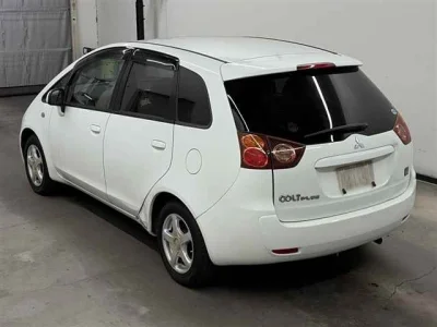 Mitsubishi Colt Plus