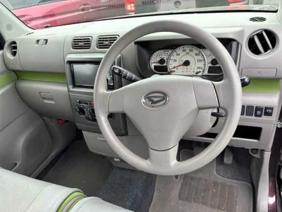 Daihatsu Move Conte