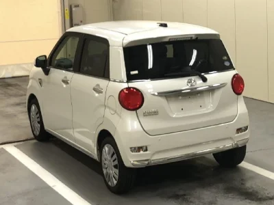 Toyota Pixis Joy