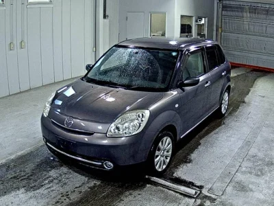 Mazda Verisa