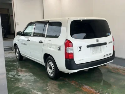 Toyota Succeed