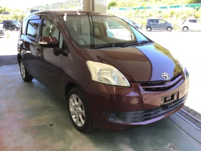 Toyota Passo Sette