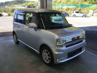Toyota Pixis Space