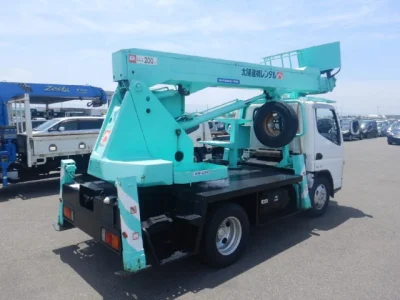 Mitsubishi Fuso Canter