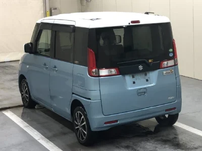 Suzuki Spacia