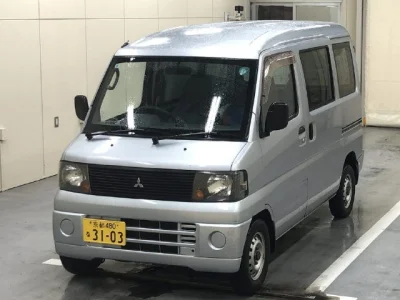 Mitsubishi Minicab Van