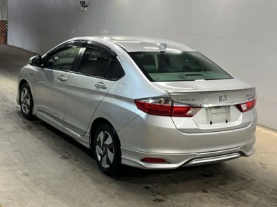 Honda GRACE