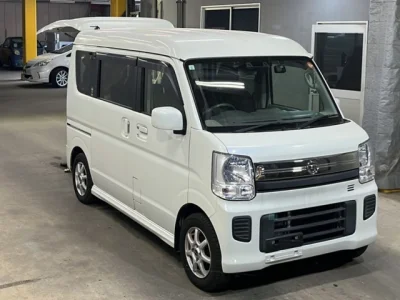 Nissan NV100 Clipper Rio
